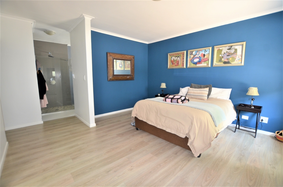 3 Bedroom Property for Sale in Heritage Park Western Cape